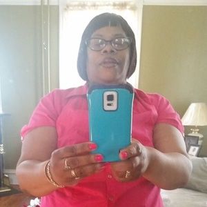 Meet your Posher, Candace